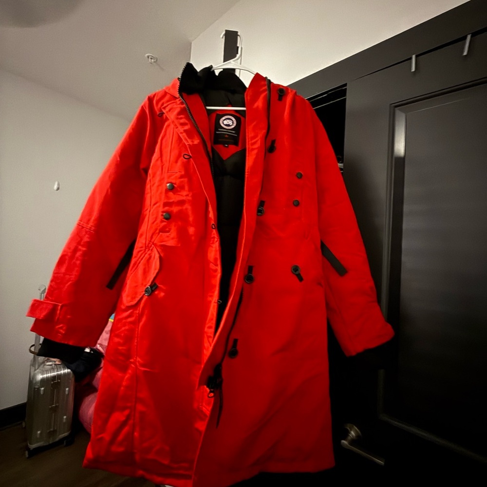 Canada Goose Jacket L
